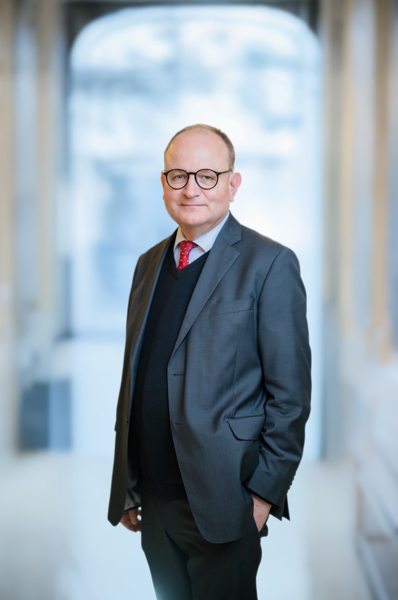 ESABCC Ottmar Edenhofer 2026 portrait (1).jpg